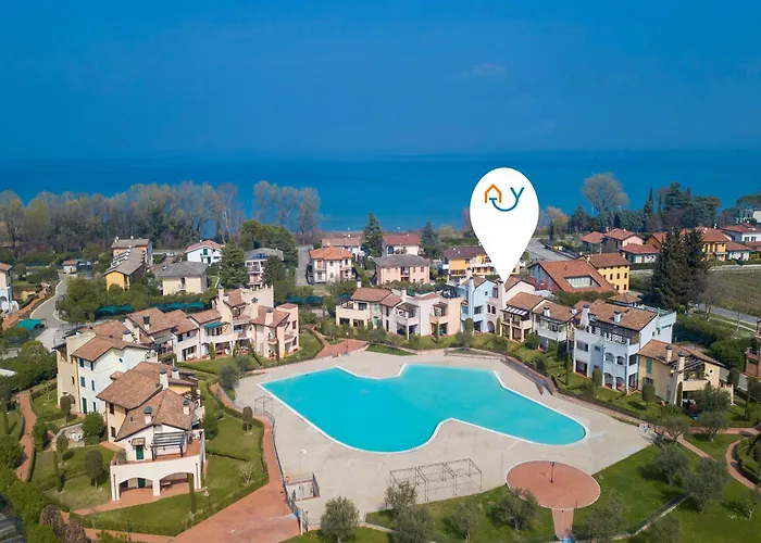 Azzurro Apartment - Happy Rentals